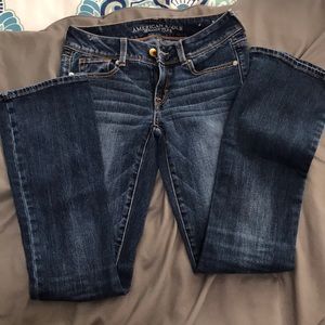 American eagle blue jeans